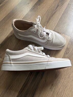 Vans Ward Skate Sneakers Size 7